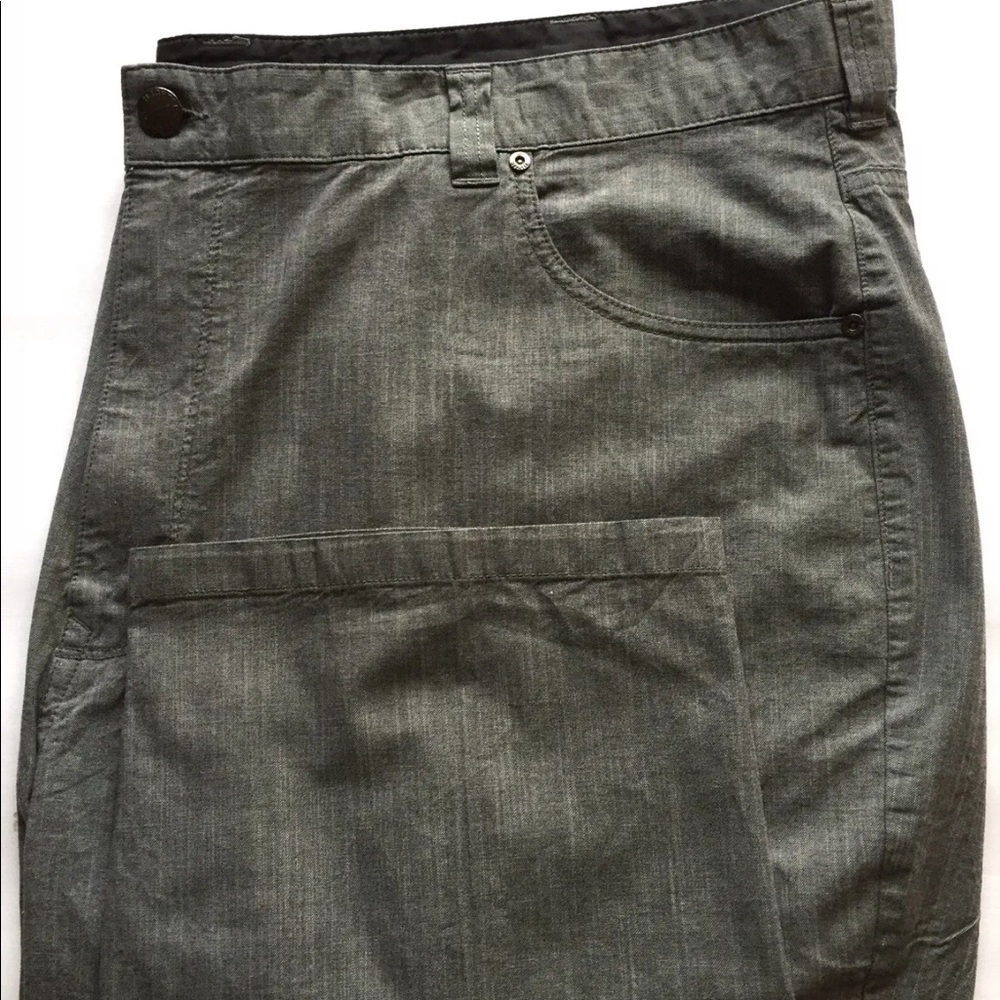 Hechter Men’s Dress Pants Light Grey Flat Front Size 52/ 32 Big